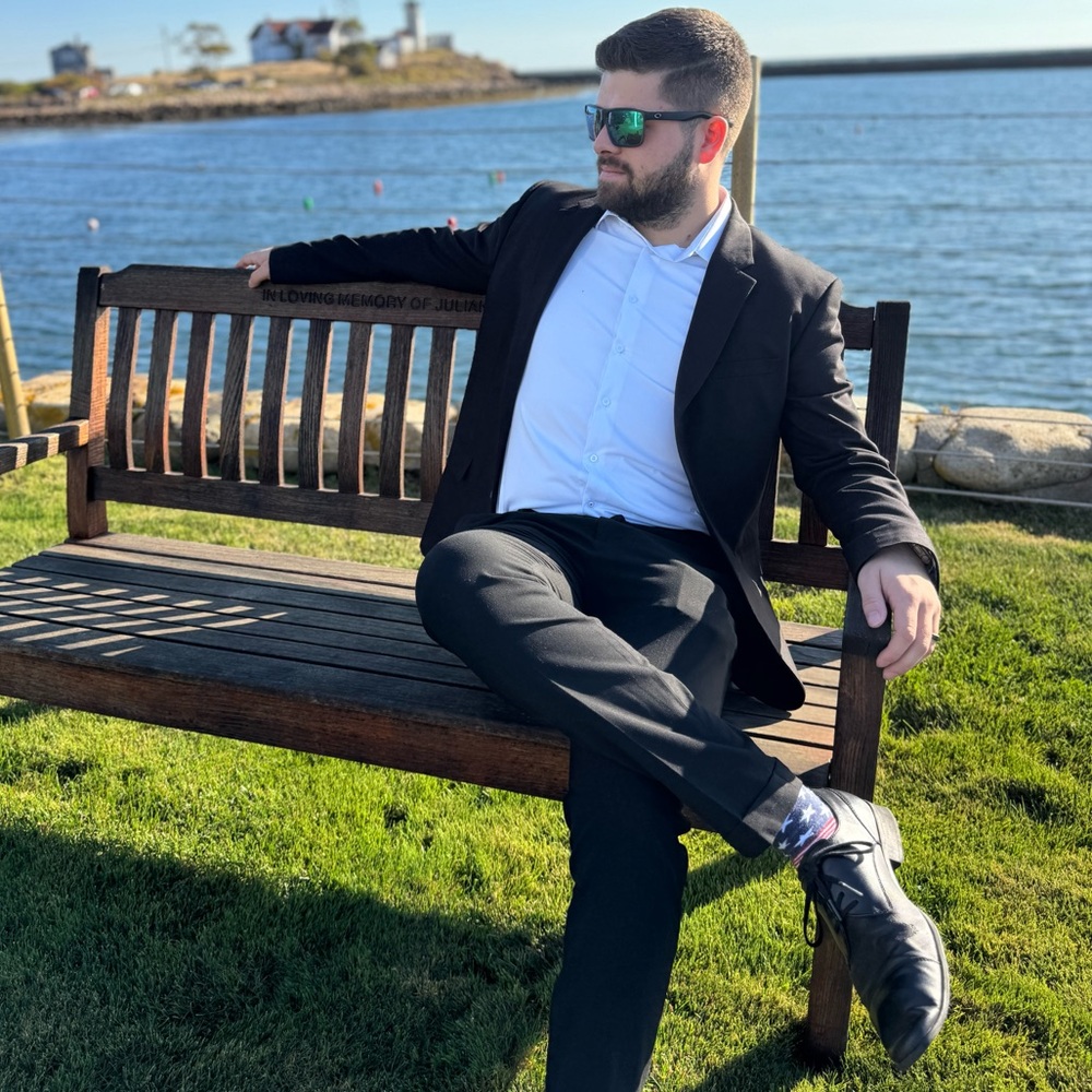 Meet your Posher, Anthony